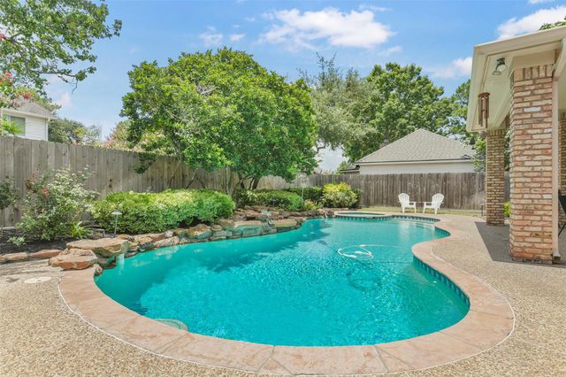 13711 Cahill Court, Cypress, TX 77429