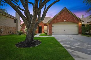 18114 Oakfield Crossing, Richmond, TX 77407