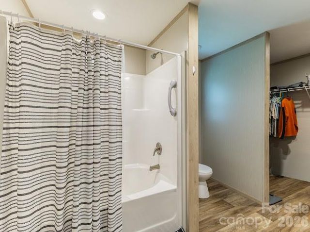 2689 Kite Drive, Lenoir, NC 28645