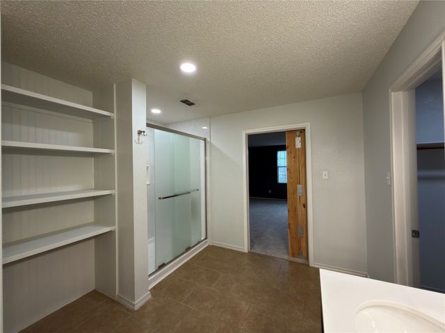 2032 Cap Rock Lane, Grand Prairie, TX 75052