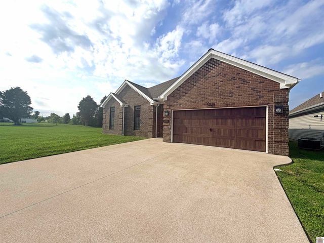 3228 Sandpiper, Paducah, KY 42001