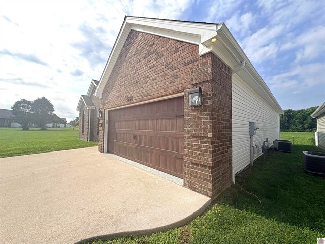3228 Sandpiper, Paducah, KY 42001