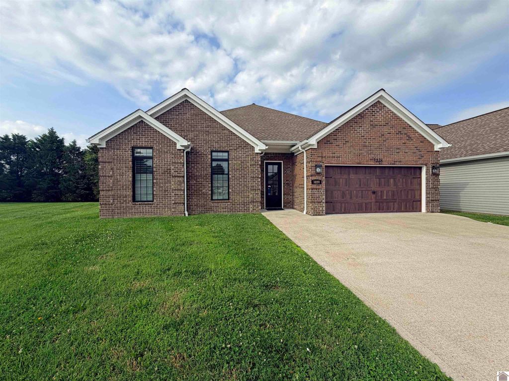 3228 Sandpiper, Paducah, KY 42001