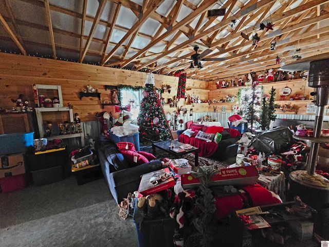 8369 US Hwy 68 E, Benton, KY 42025