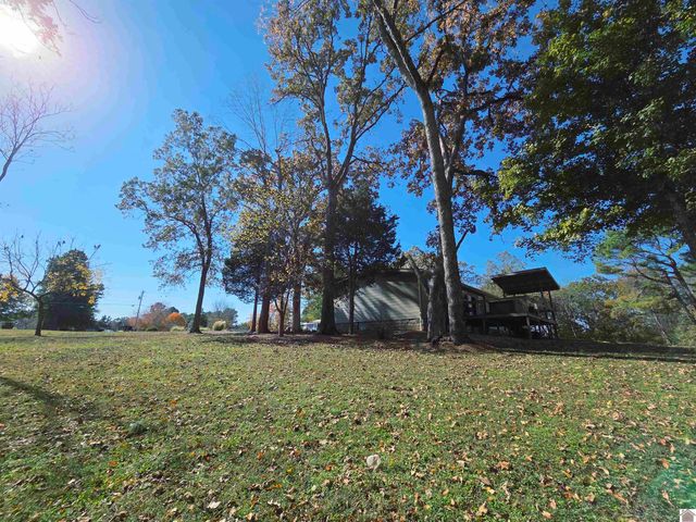 8369 US Hwy 68 E, Benton, KY 42025