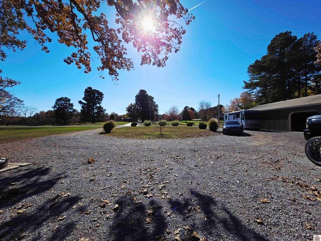 8369 US Hwy 68 E, Benton, KY 42025