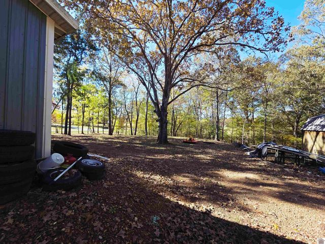 8369 US Hwy 68 E, Benton, KY 42025