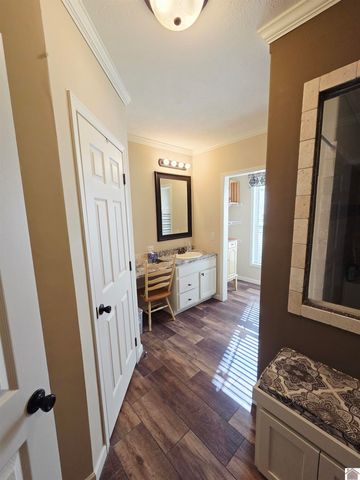 8369 US Hwy 68 E, Benton, KY 42025