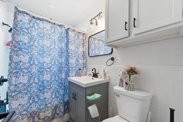 2739 S Rose Marie Ct, Wichita, KS 67216