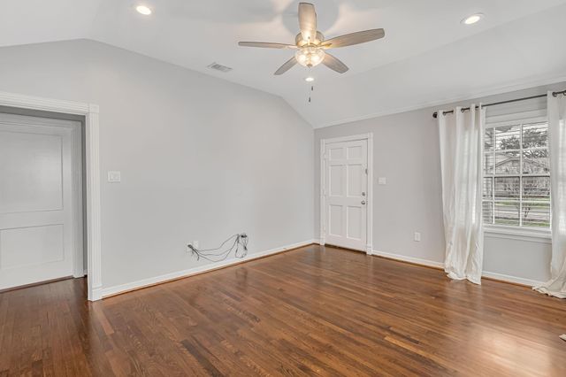 1004 Lawrence Street, Houston, TX 77008