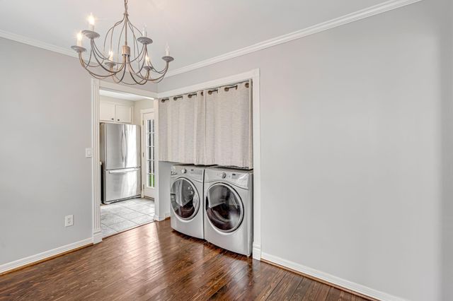 1004 Lawrence Street, Houston, TX 77008