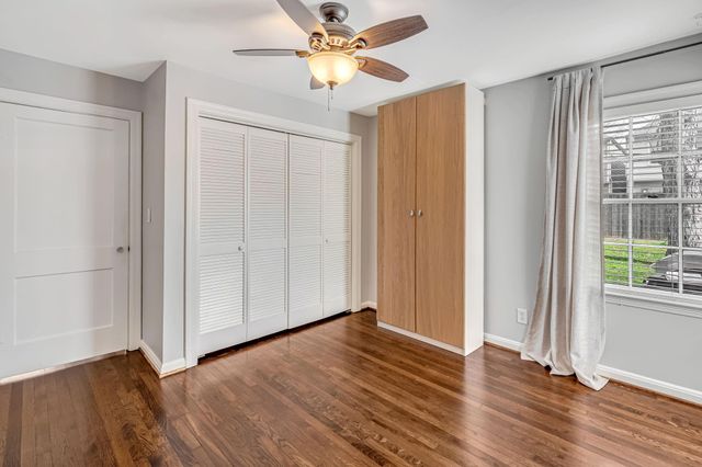 1004 Lawrence Street, Houston, TX 77008