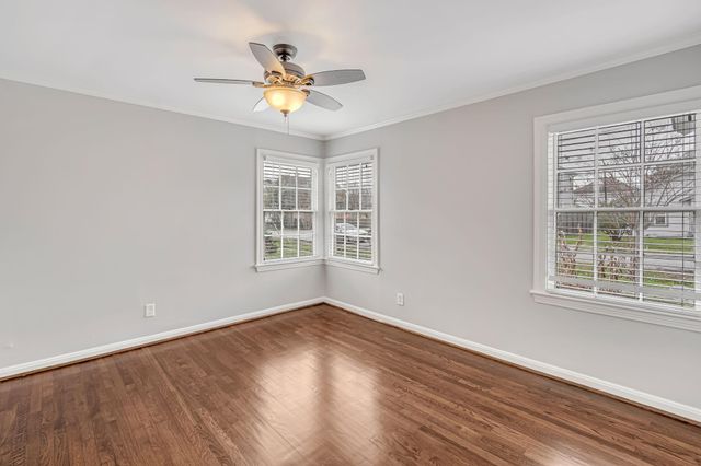 1004 Lawrence Street, Houston, TX 77008