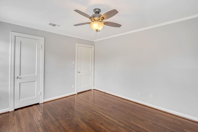 1004 Lawrence Street, Houston, TX 77008