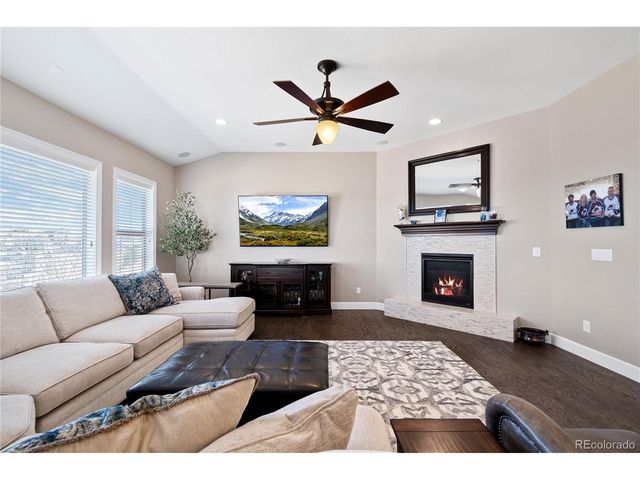 10662 Skydance Dr, Highlands Ranch, CO 80126