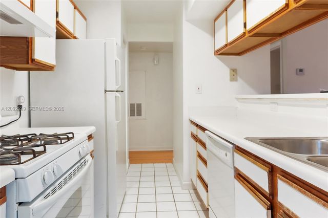 15285 SW 107th Ln 208, Miami, FL 33196