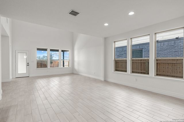 1506 Knippa, San Antonio, TX 78253