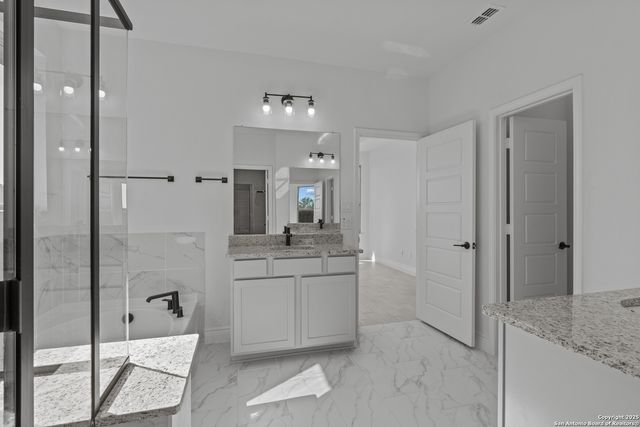 1506 Knippa, San Antonio, TX 78253