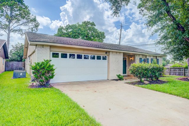 3023 Quail Valley East Drive, Missouri City, TX 77489