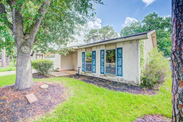 3023 Quail Valley East Drive, Missouri City, TX 77489