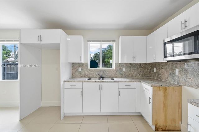 1766 NW 68th Ter, Miami, FL 33147
