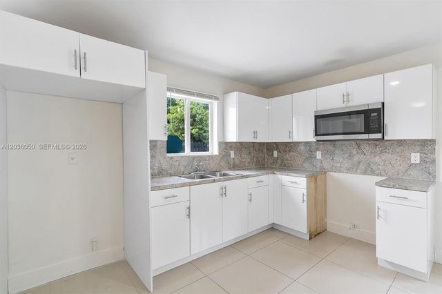 1766 NW 68th Ter, Miami, FL 33147