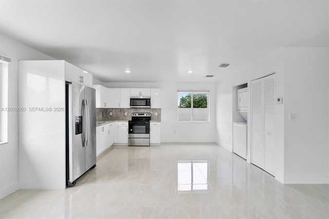 1766 NW 68th Ter, Miami, FL 33147