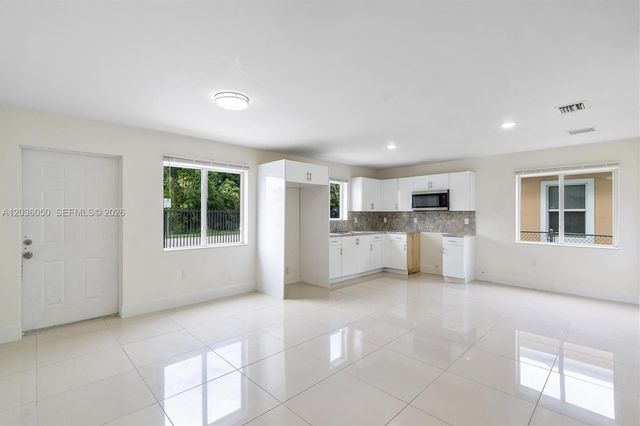 1766 NW 68th Ter, Miami, FL 33147