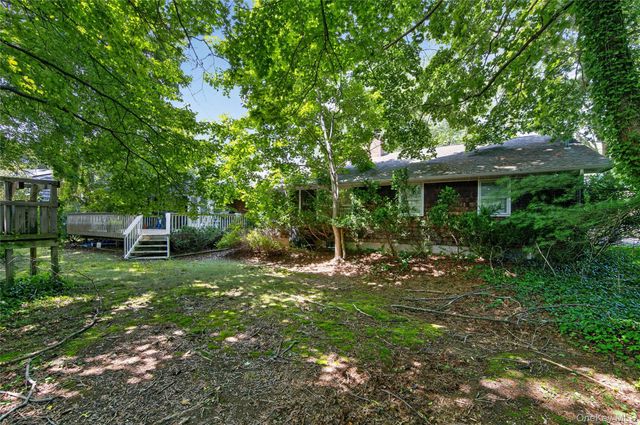 22 S Lot Road, Smithtown, NY 11787