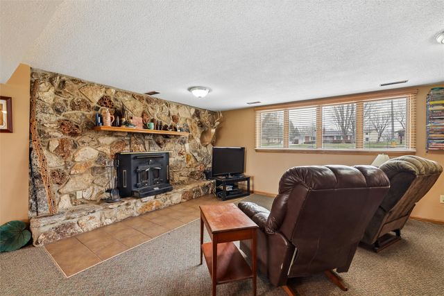 600 N Shadyview Boulevard, Pleasant Hill, IA 50327