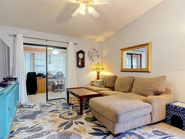 935 EASTRIDGE DRIVE 7A, Debary, FL 32713