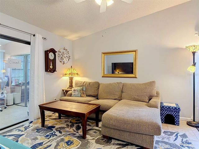 935 EASTRIDGE DRIVE 7A, Debary, FL 32713