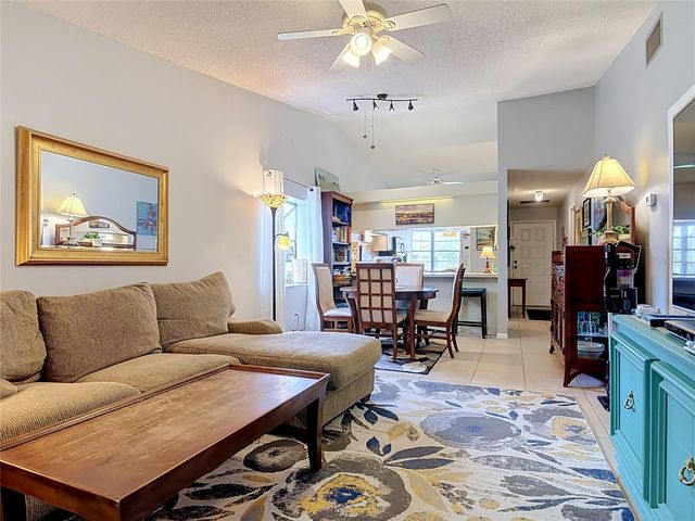 935 EASTRIDGE DRIVE 7A, Debary, FL 32713