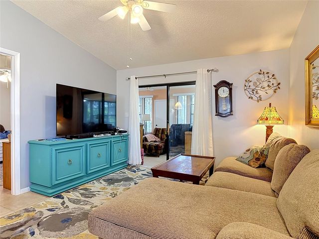 935 EASTRIDGE DRIVE 7A, Debary, FL 32713