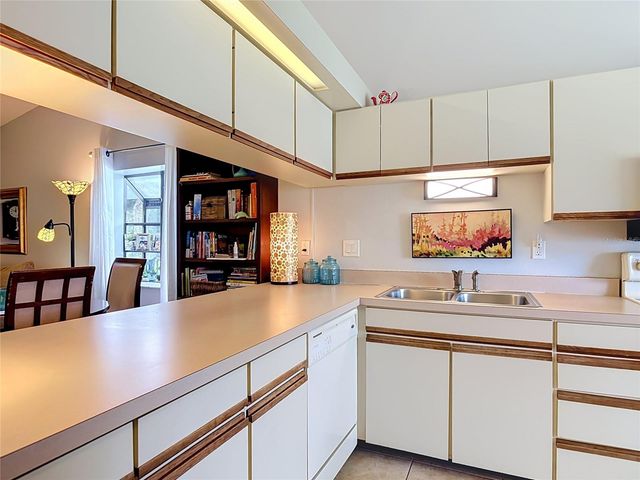 935 EASTRIDGE DRIVE 7A, Debary, FL 32713