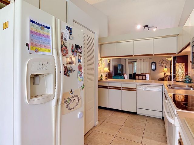 935 EASTRIDGE DRIVE 7A, Debary, FL 32713