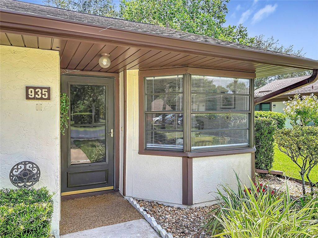 935 EASTRIDGE DRIVE 7A, Debary, FL 32713