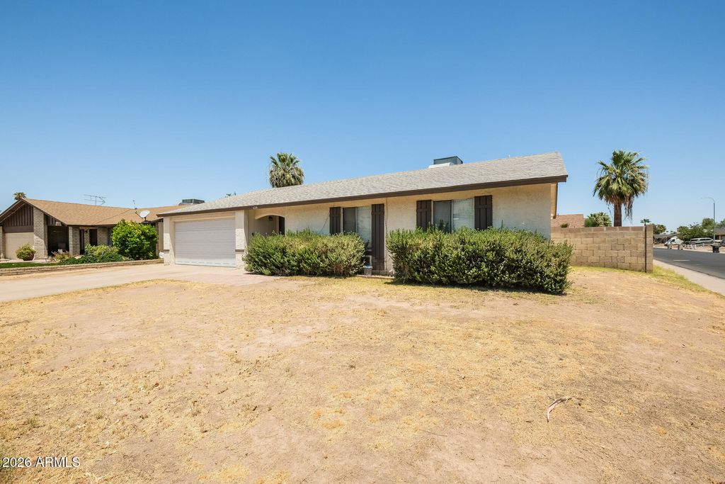 6314 W EVA Street, Glendale, AZ 85302 — photo 2