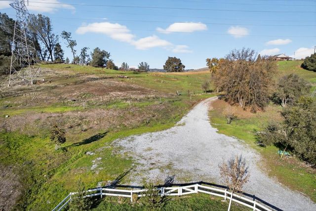 4640 Motto Ln, Placerville, CA 95667