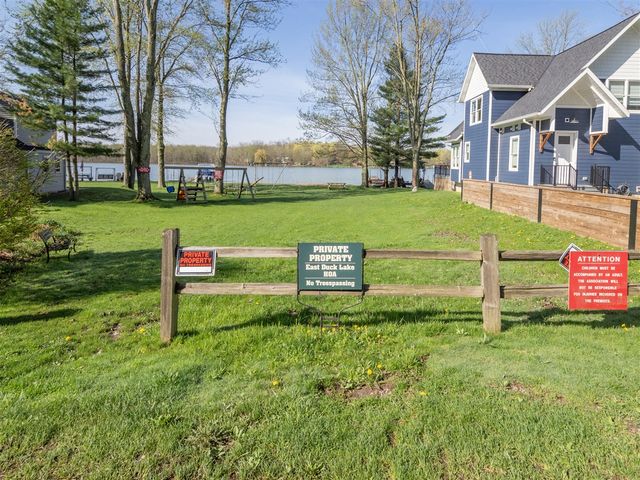 157 Peterson Drive, Gobles, MI 49055