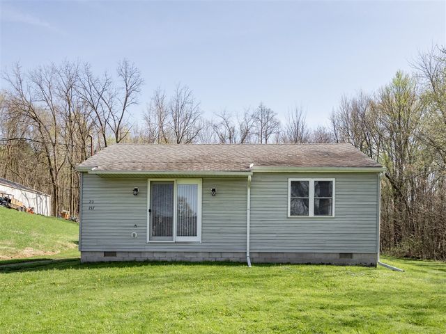 157 Peterson Drive, Gobles, MI 49055