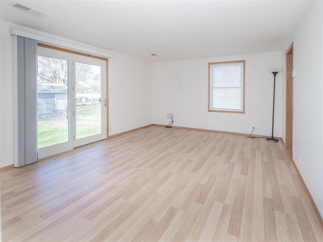 157 Peterson Drive, Gobles, MI 49055