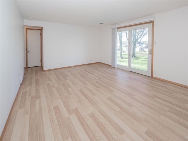157 Peterson Drive, Gobles, MI 49055