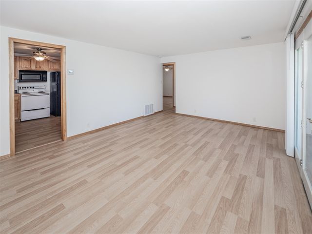 157 Peterson Drive, Gobles, MI 49055