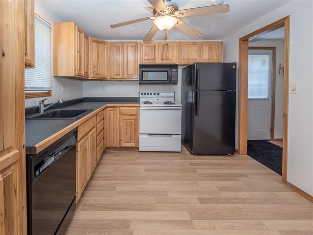 157 Peterson Drive, Gobles, MI 49055