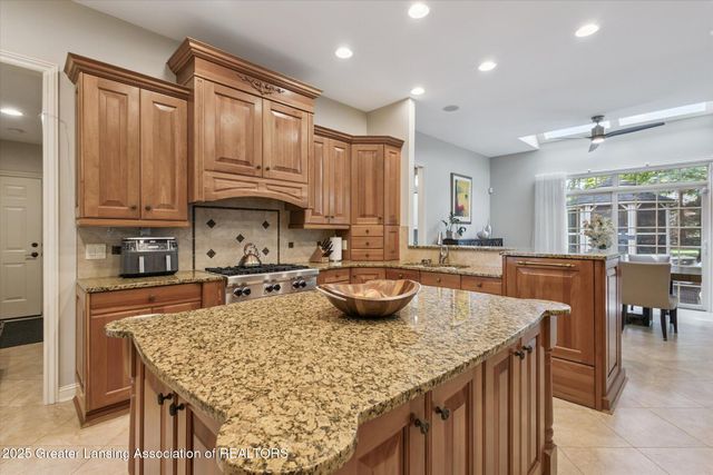 1437 Wandering Way, Okemos, MI 48864