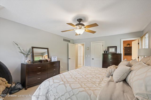 1437 Wandering Way, Okemos, MI 48864