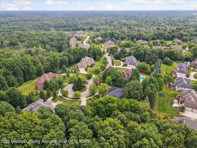 1437 Wandering Way, Okemos, MI 48864