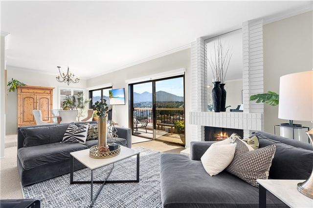 22446 Manacor 48, Mission Viejo, CA 92692
