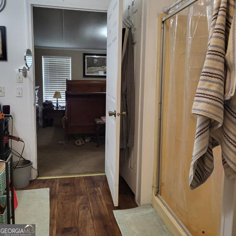 2939 34th Avenue SW, Lanett, AL 36863
